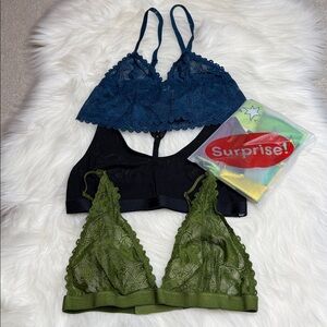 Lot of 3 NWOT Parade Bralettes + NIP Branded Multicolour Satin Square Scarf